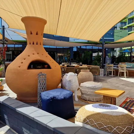 Apartment Sunny Days Pool & Spa Mamaia Nord