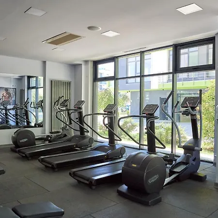 Sunny Days Pool & Spa Mamaia Nord Apartment Navodari